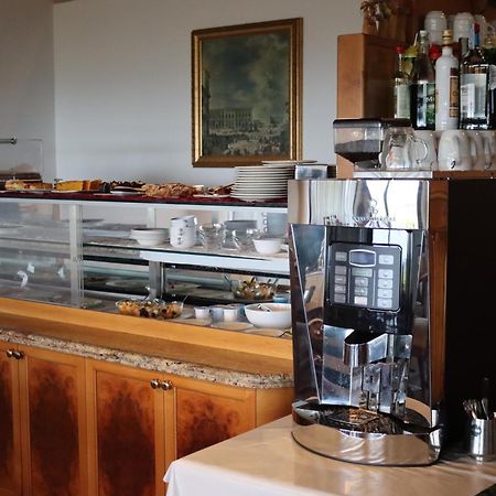 Albergo Alla Pineta Montebelluna Eksteriør bilde